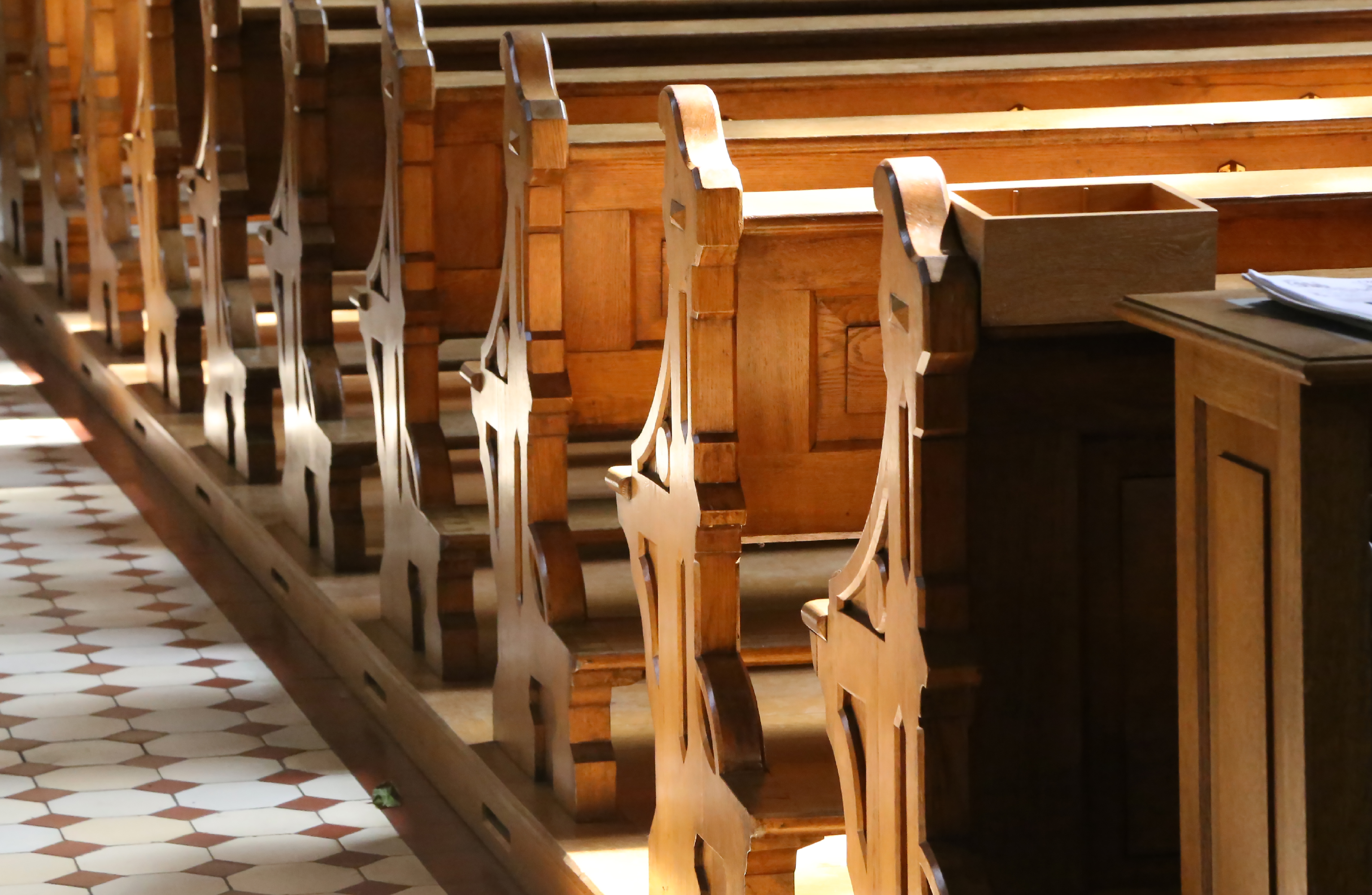 Rows of church pews.